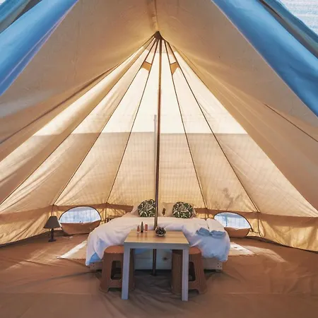 Luxe tent Nirvama Tent Glamping