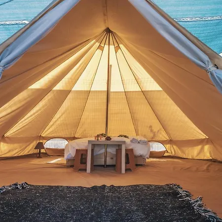 Luksusowy namiot Nirvama Tent Glamping