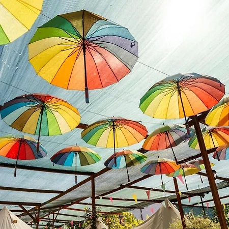 Nirvama Tent Glamping * Vama Veche